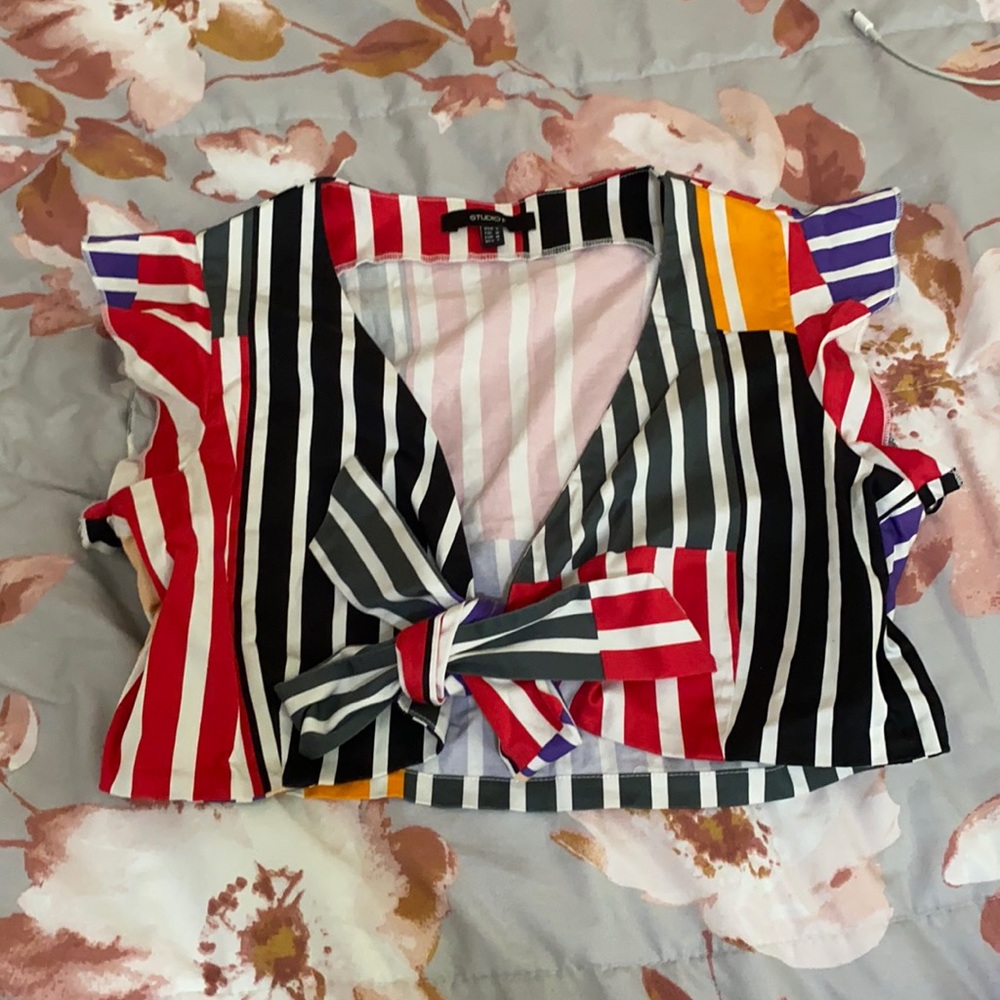 Colorful crop top size s from studio F